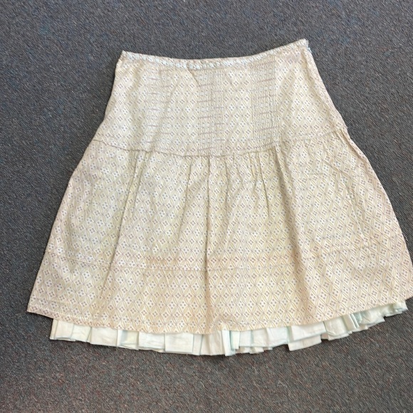 Mini Skirt - Picture 1 of 8